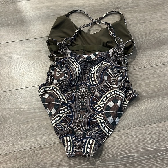 RACHEL ROY SWIMSUIT - Picture 2 of 2